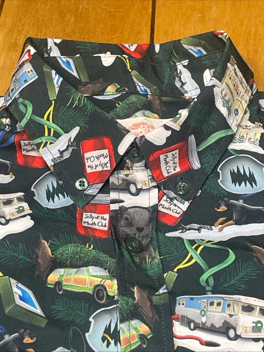RSVLTS National Lampoons Christmas Vacation Button Down Shirt Size Large EUC!